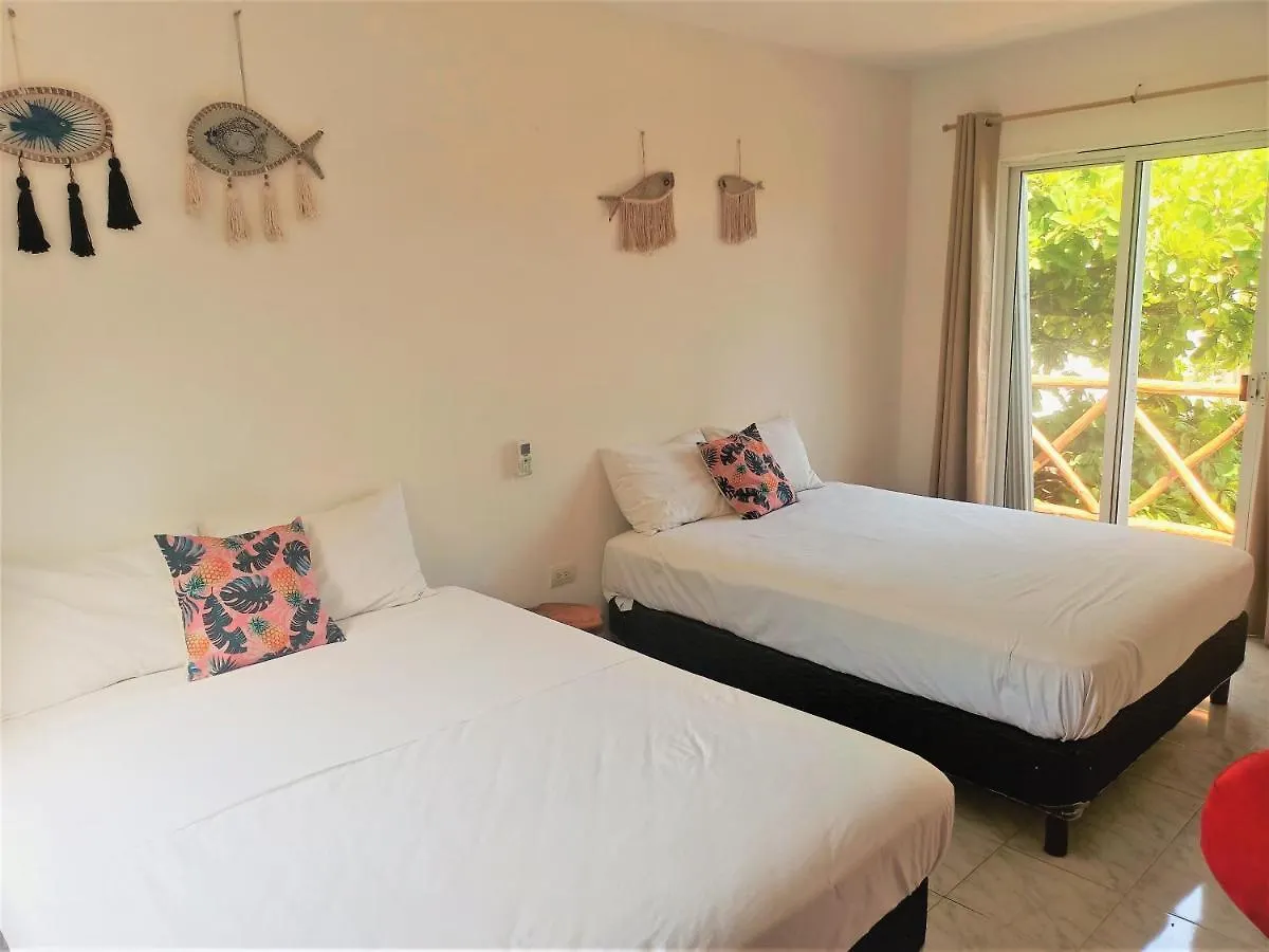 Rustik-Inn Rooms Playa del Carmen Hotel