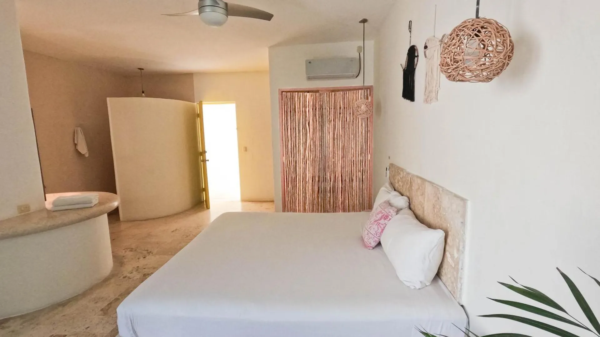 Rustik-Inn Rooms Playa del Carmen
