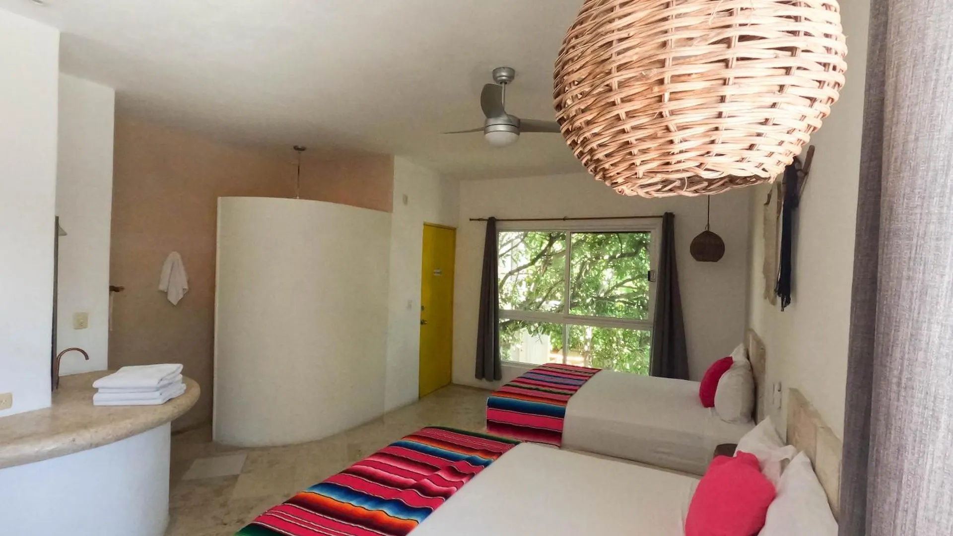 Hotel Rustik-Inn Rooms Playa del Carmen